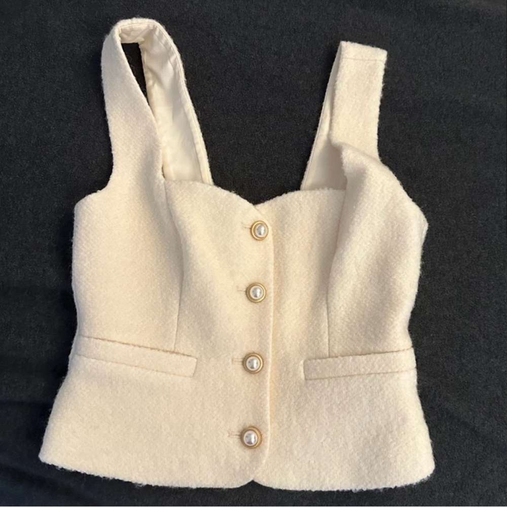 Reformation Cream Mini Skirt - Picture 2 of 3